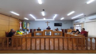 REUNIÃO COM A NOVA LEGISLATURA REUNIÃO COM A NOVA LEGISLATURA